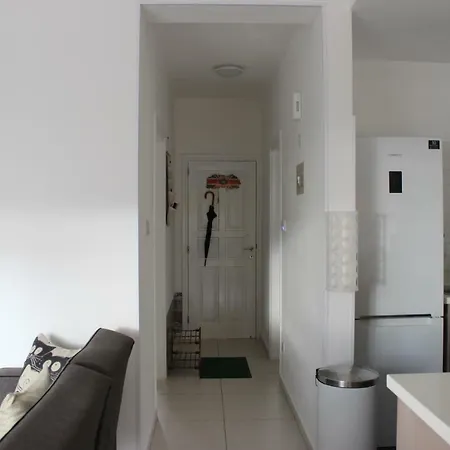 Limnaria Westpark Apartment